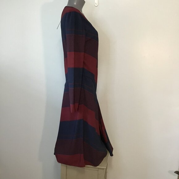 NWT Tory Burch Lyon Navy and Burgundy Strip V-Neck Dress Size 4 - Picture 4 of 14